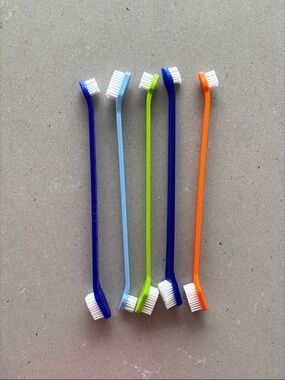 Dog toothbrushes - set of 5